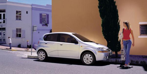 Fotky: Chevrolet Aveo 1.5 LS Hatch (foto, obrazky)