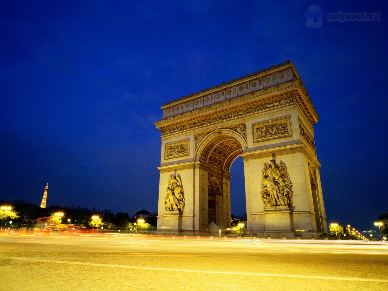 Foto: Arc De Triomphe At Night, Paris, France1