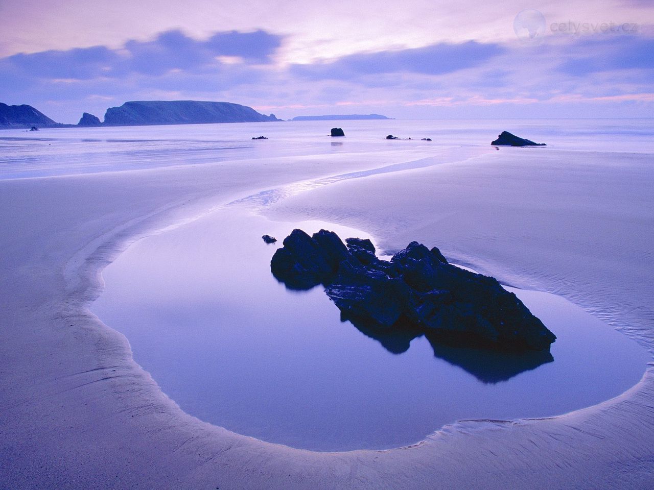 Foto: Marloe Sands And Islands Of Skokholm And Gateholm, Pembrokeshire National Park, Wales