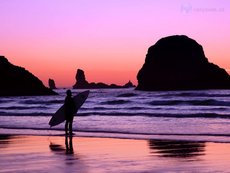 Foto: Surfer At Sunset, Cannon Beach, Oregon